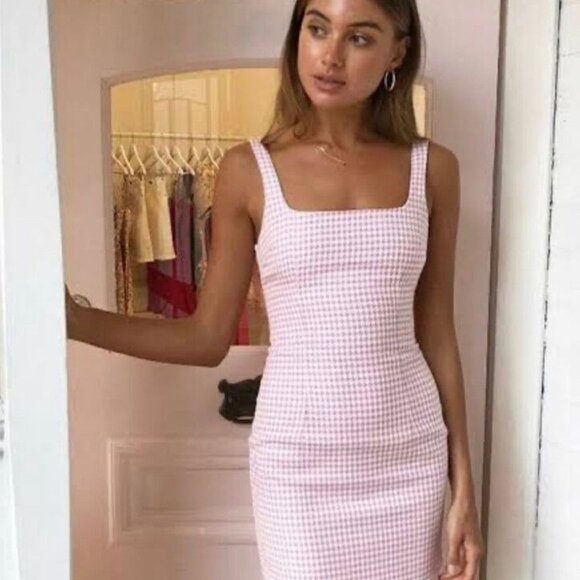 NWT Bec + Bridge Margaux Mini Dress Pink Size 2 Satin Cocktail - Picture 2 of 5